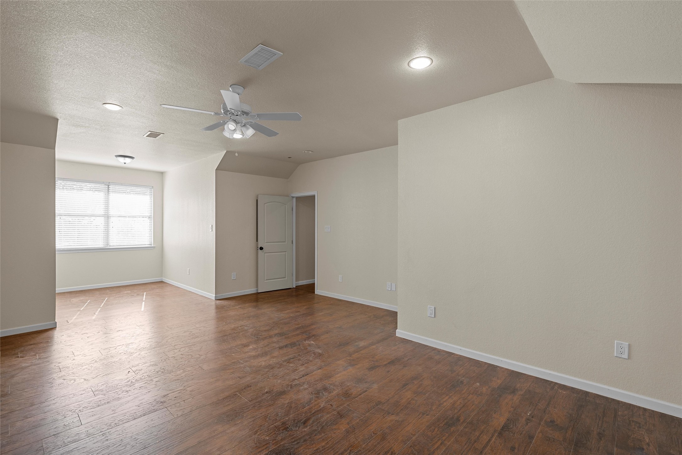 2743 Tokio Road West TX 76691