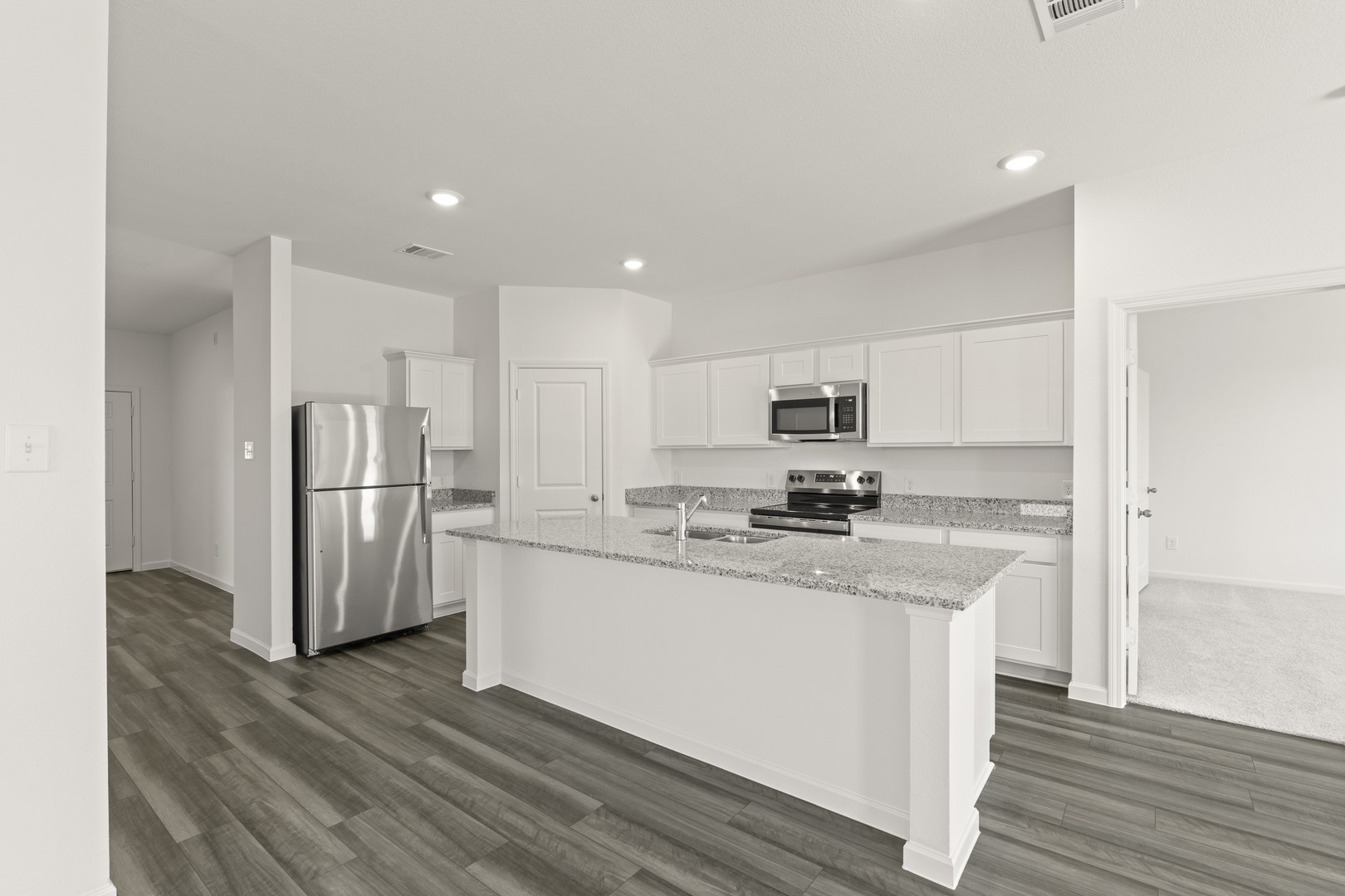 1202 Lambert Forney TX 75126