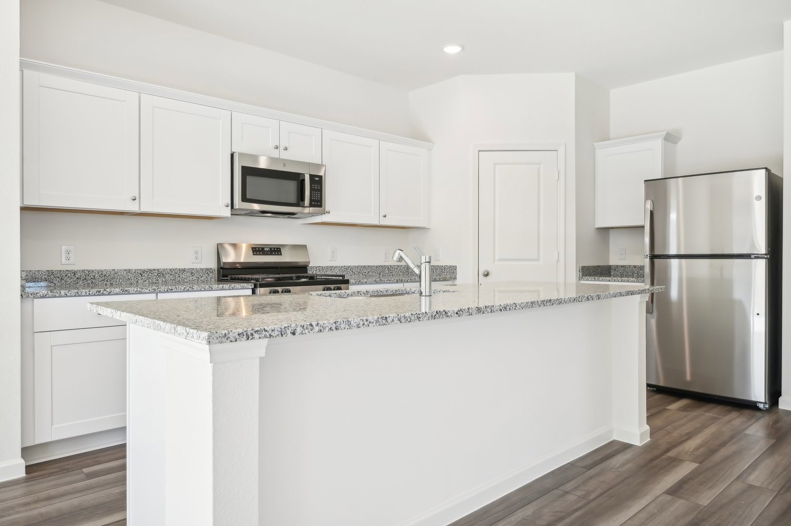 1202 Lambert Forney TX 75126