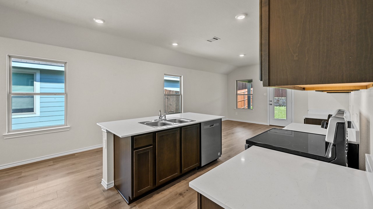 6157 Sessions Way Crandall TX 75114