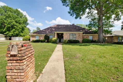 902 Kingsbury Court Longview TX 75604