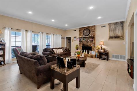 902 Kingsbury Court Longview TX 75604