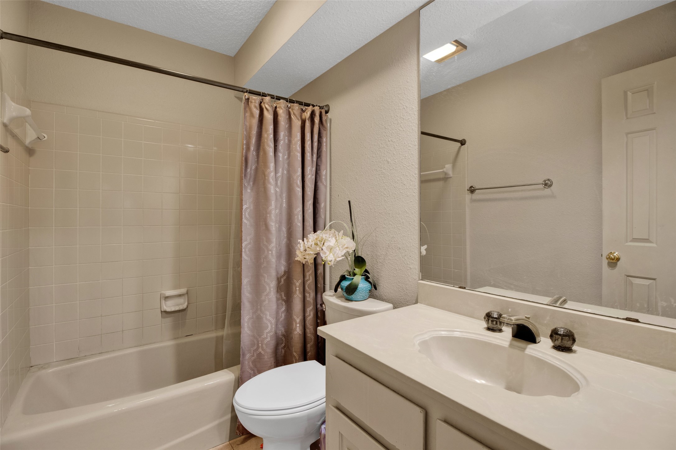 902 Kingsbury Court Longview TX 75604