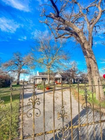 618 W Main Street Fairfield TX 75840