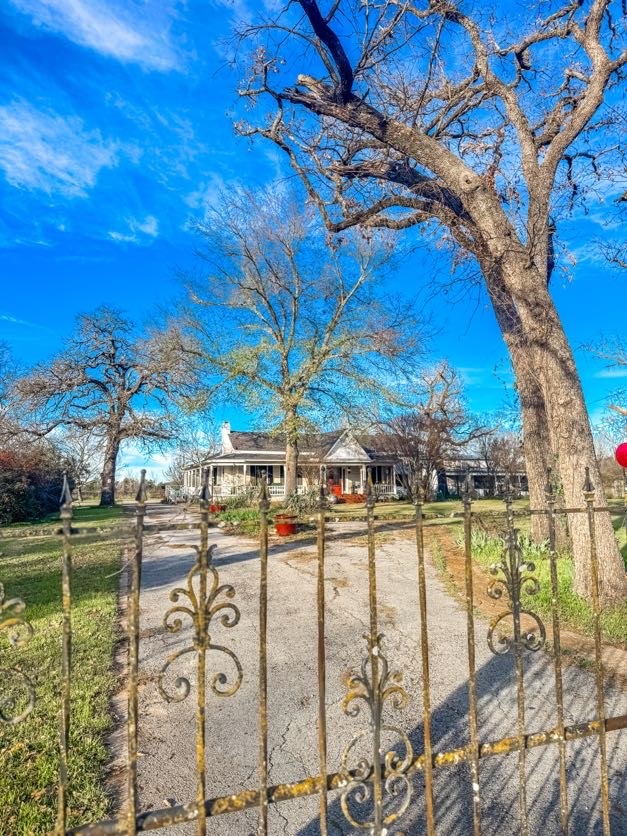 618 W Main Street Fairfield TX 75840