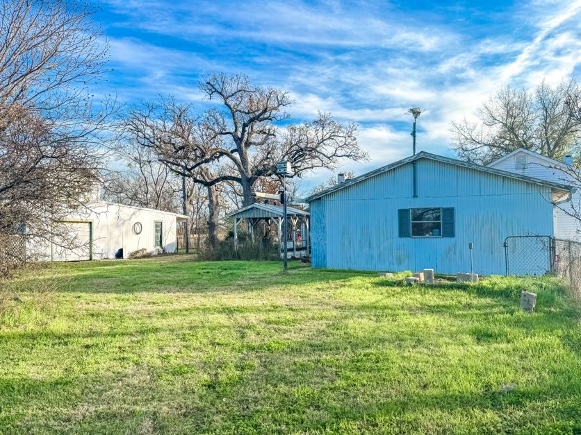 618 W Main Street Fairfield TX 75840