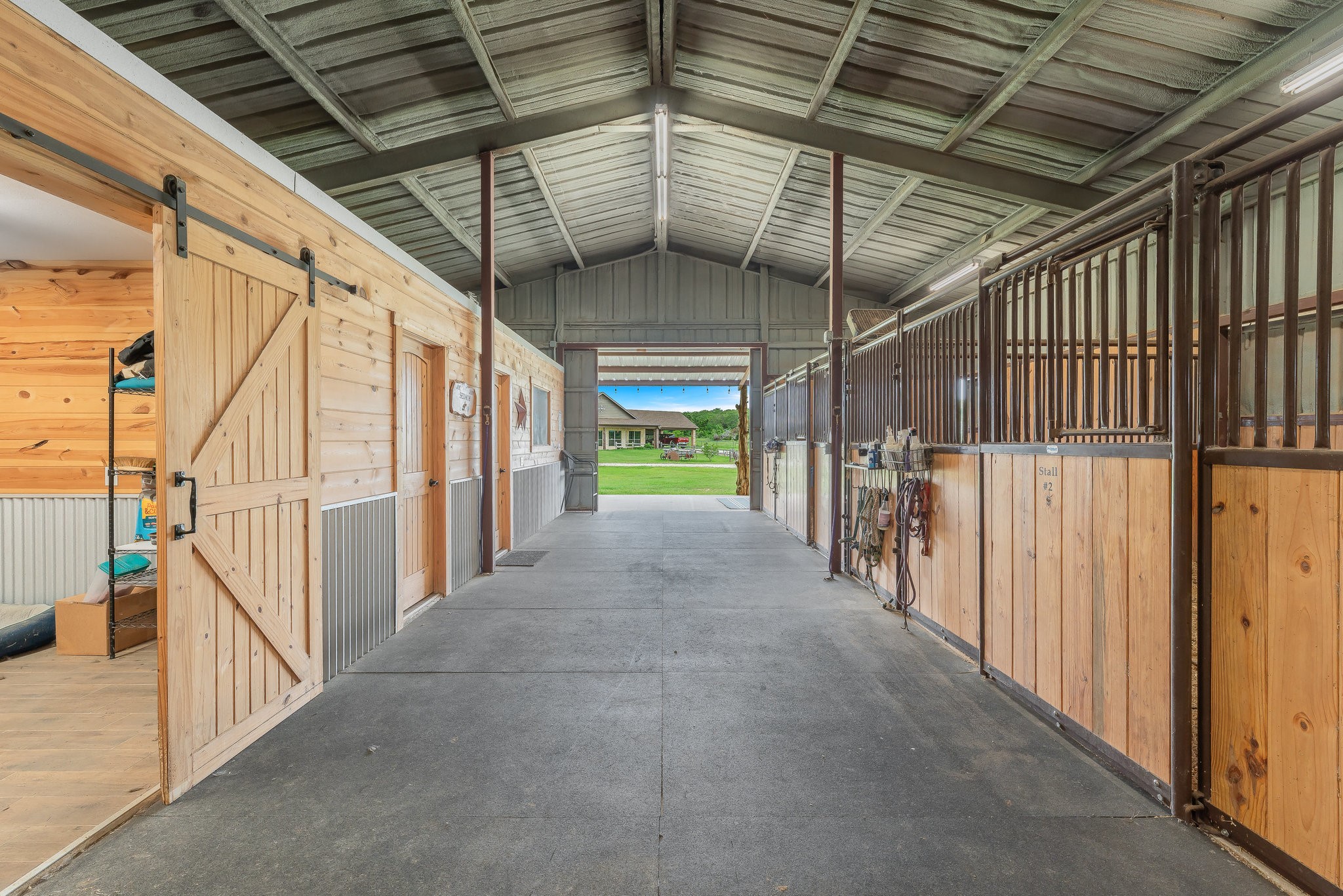 289 Blackjack Road Valley View TX 76272