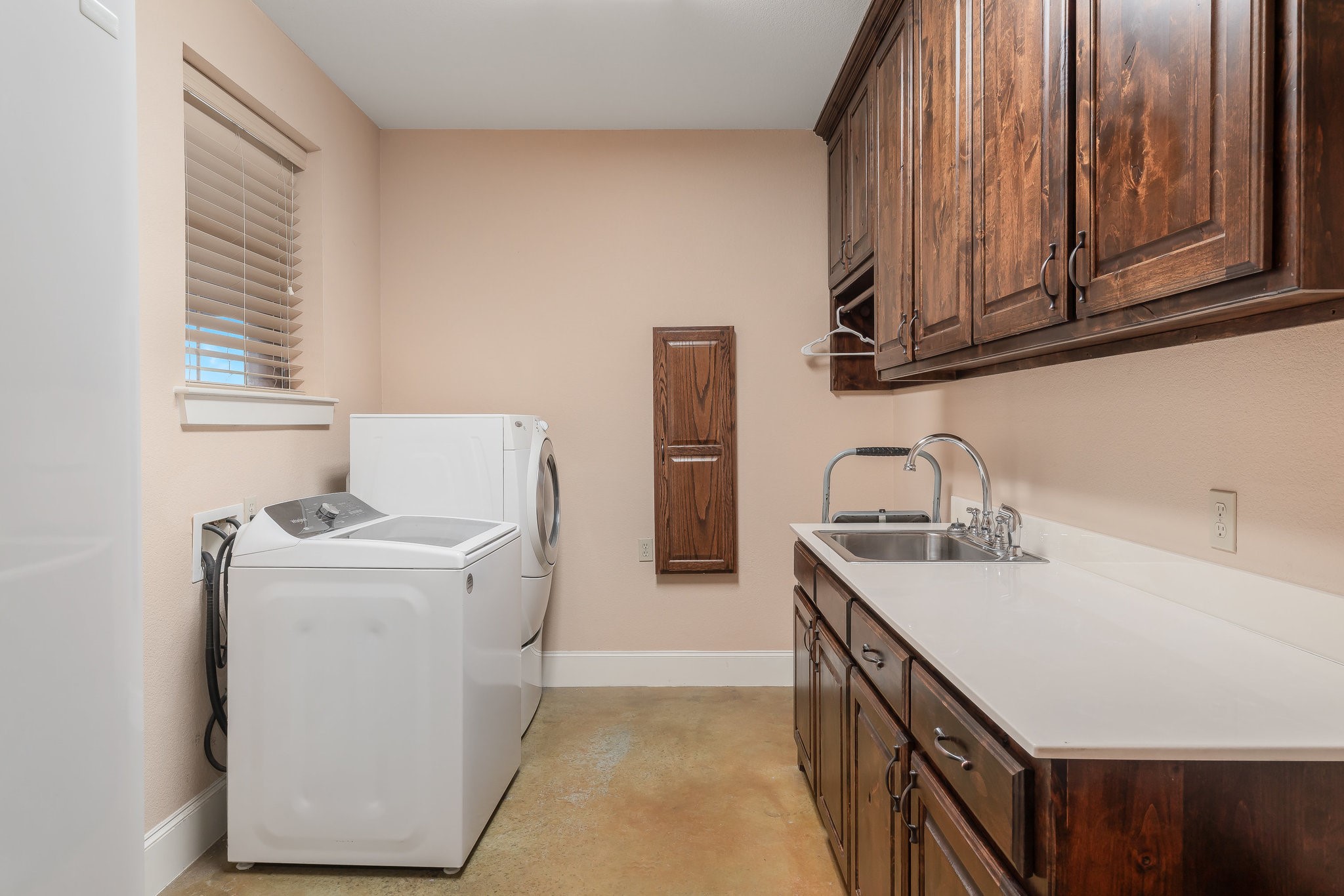 289 Blackjack Road Valley View TX 76272
