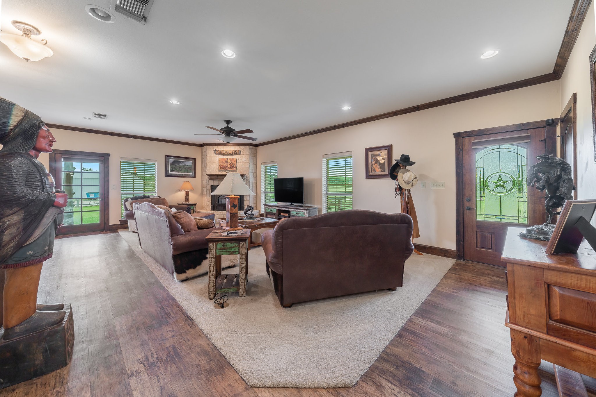 289 Blackjack Road Valley View TX 76272
