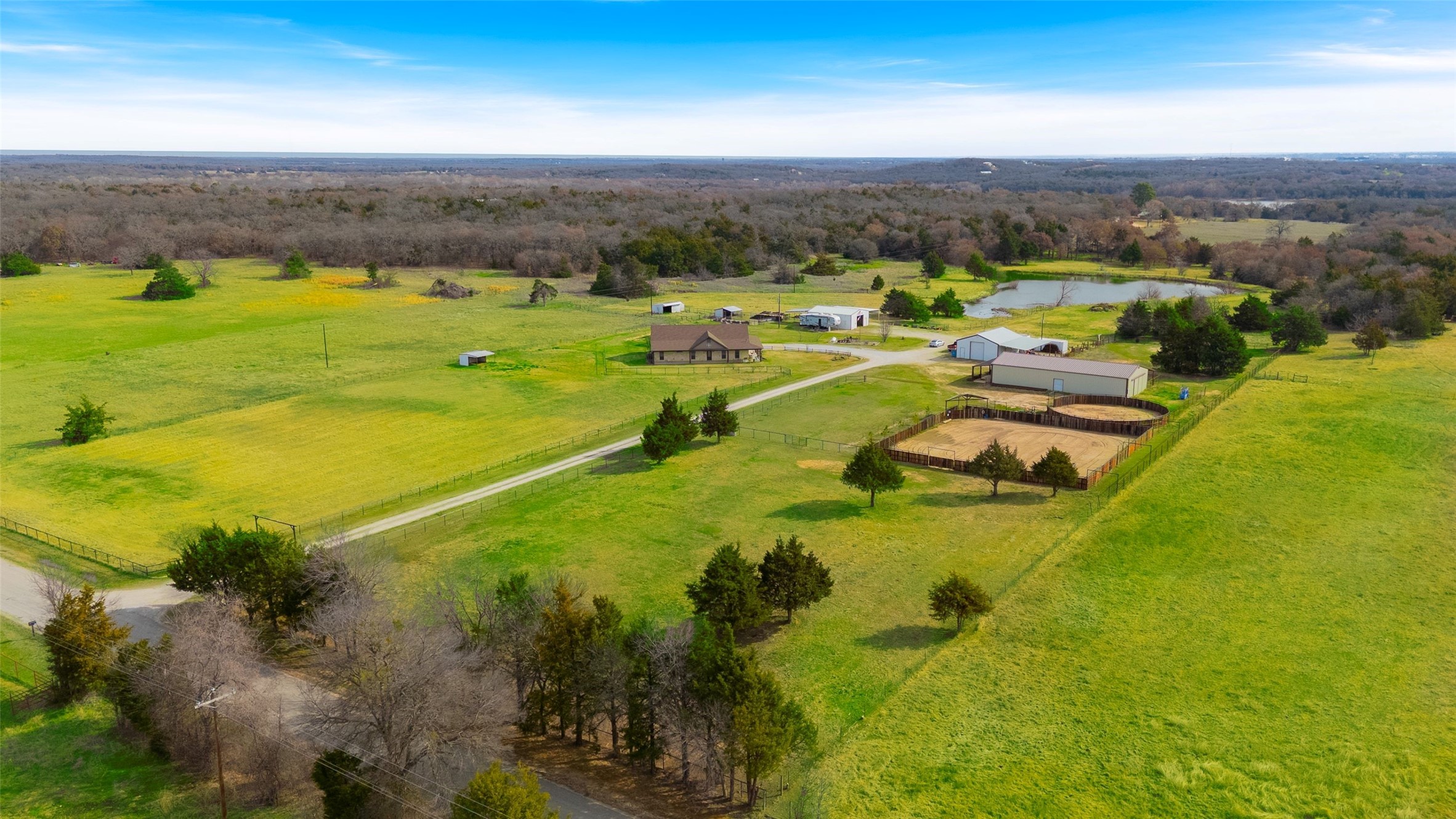289 Blackjack Road Valley View TX 76272