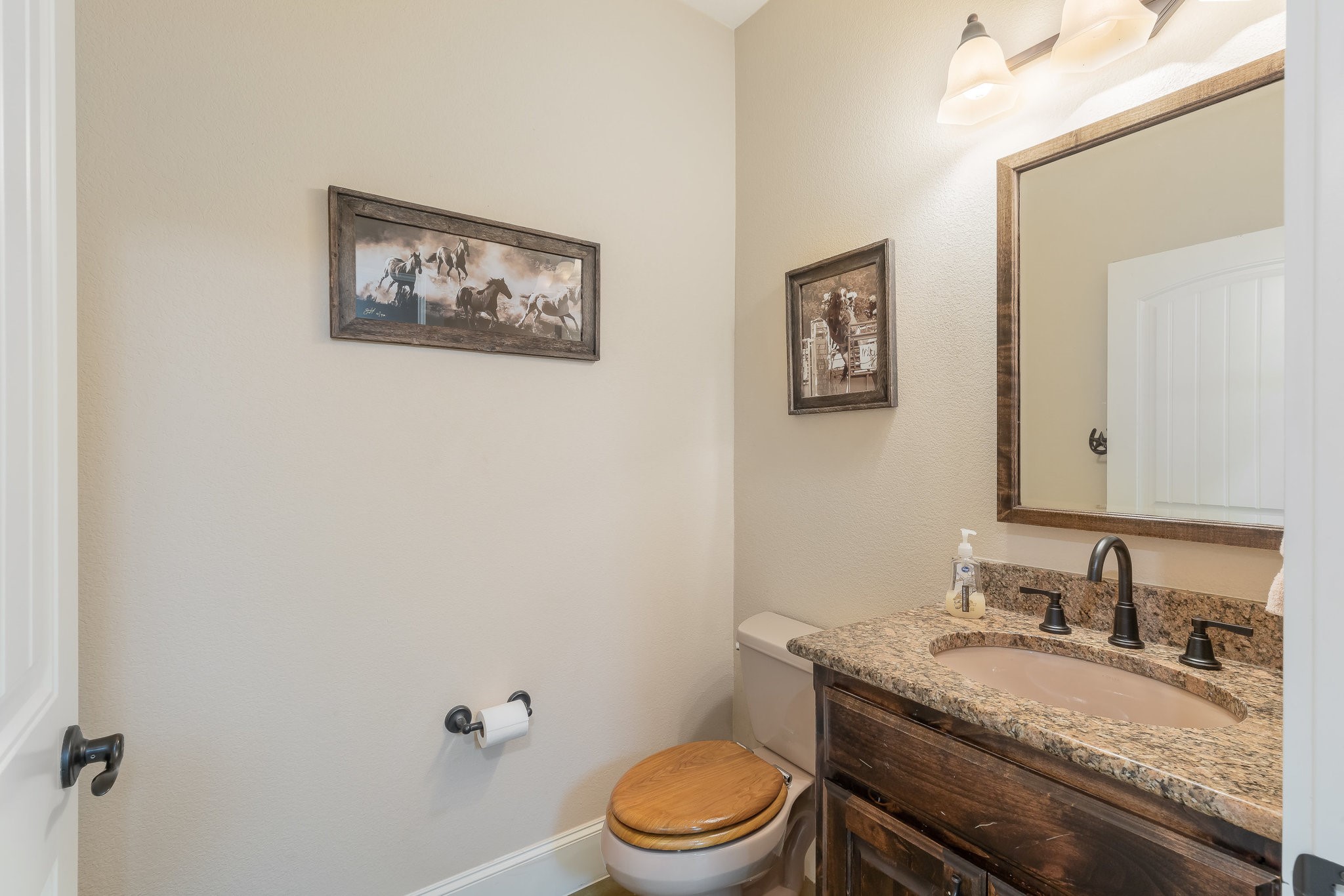 289 Blackjack Road Valley View TX 76272