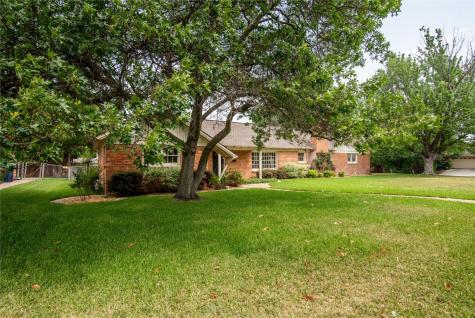 5800 Wessex Avenue Fort Worth TX 76133