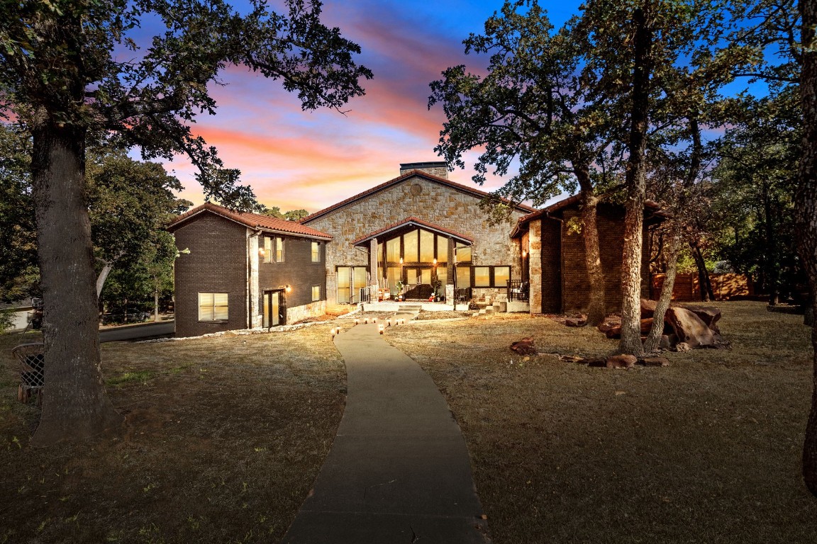 145 Knob Hill Lane Double Oak TX 75077