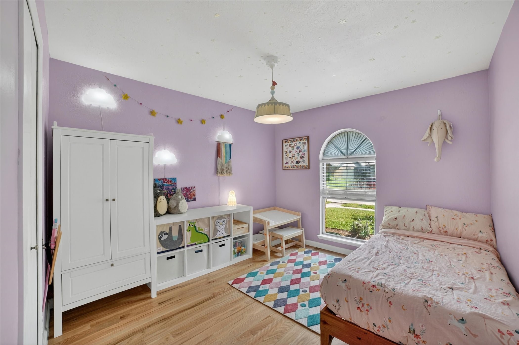 2713 Esquire Lane Garland TX 75044