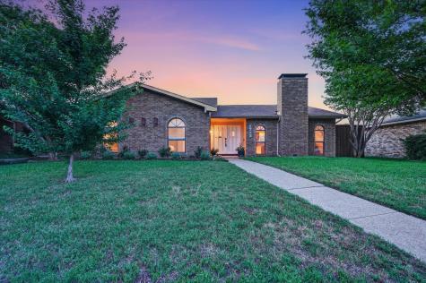 2713 Esquire Lane Garland TX 75044