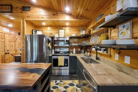 209 Pinyon Broken Bow OK 74728