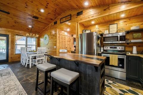 209 Pinyon Broken Bow OK 74728
