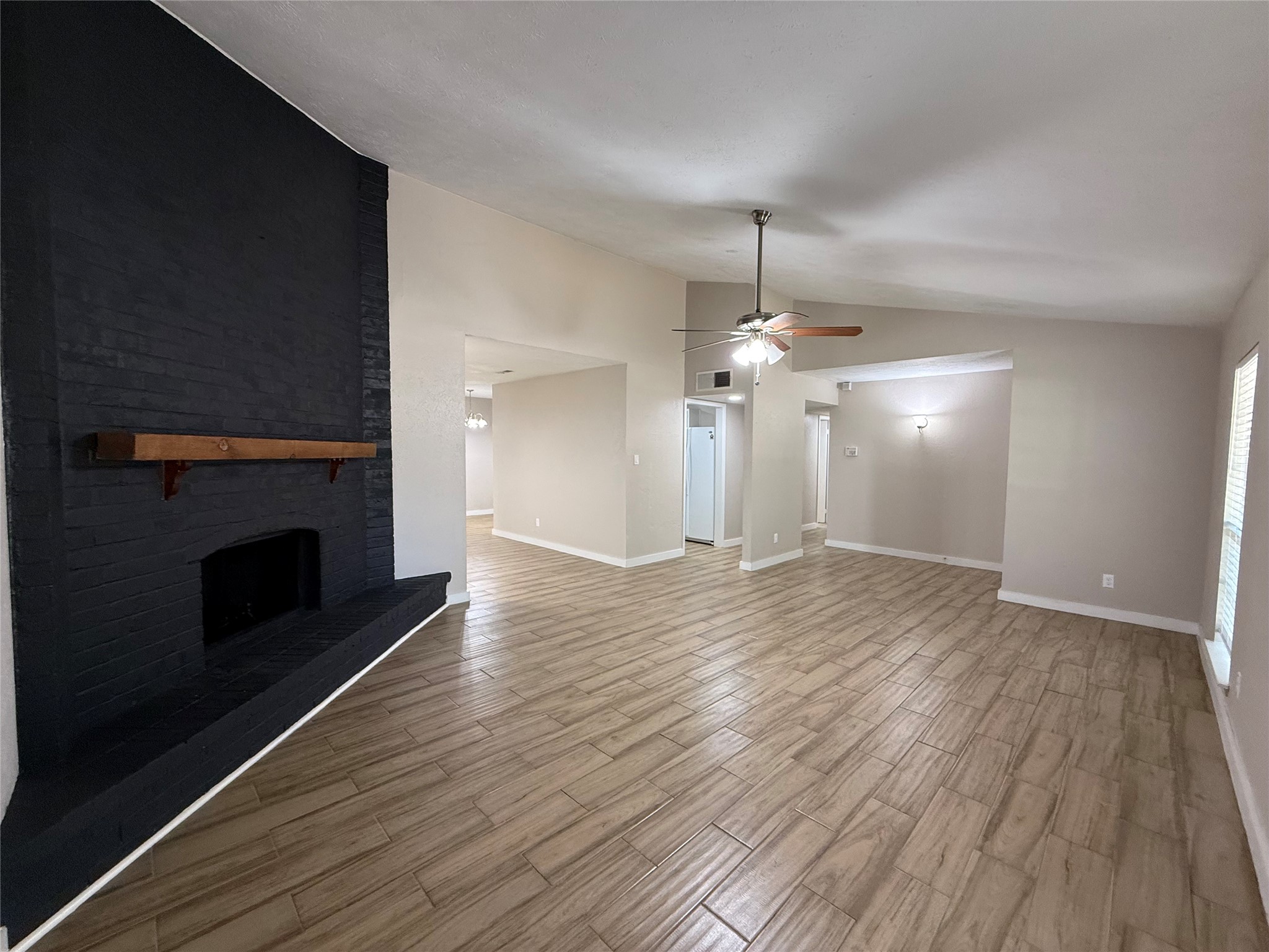 817 Camino Court Grand Prairie TX 75052