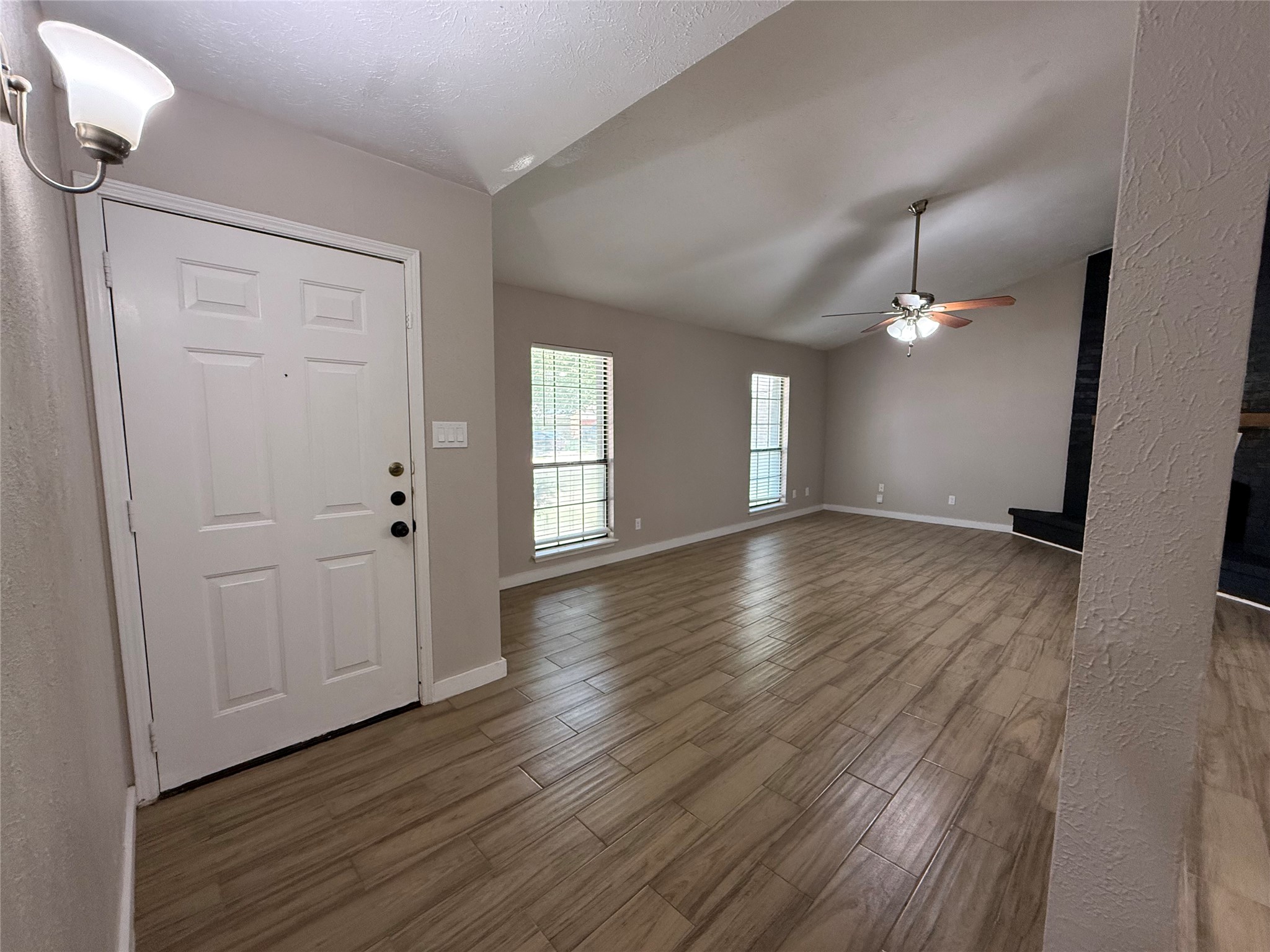 817 Camino Court Grand Prairie TX 75052