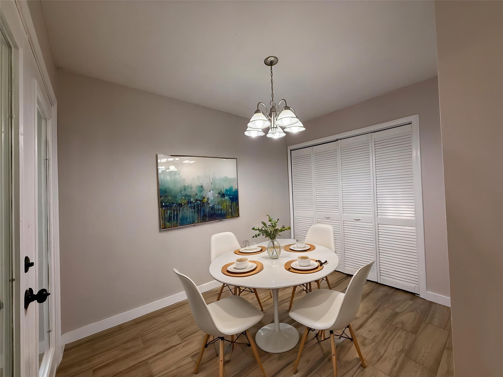 817 Camino Court Grand Prairie TX 75052