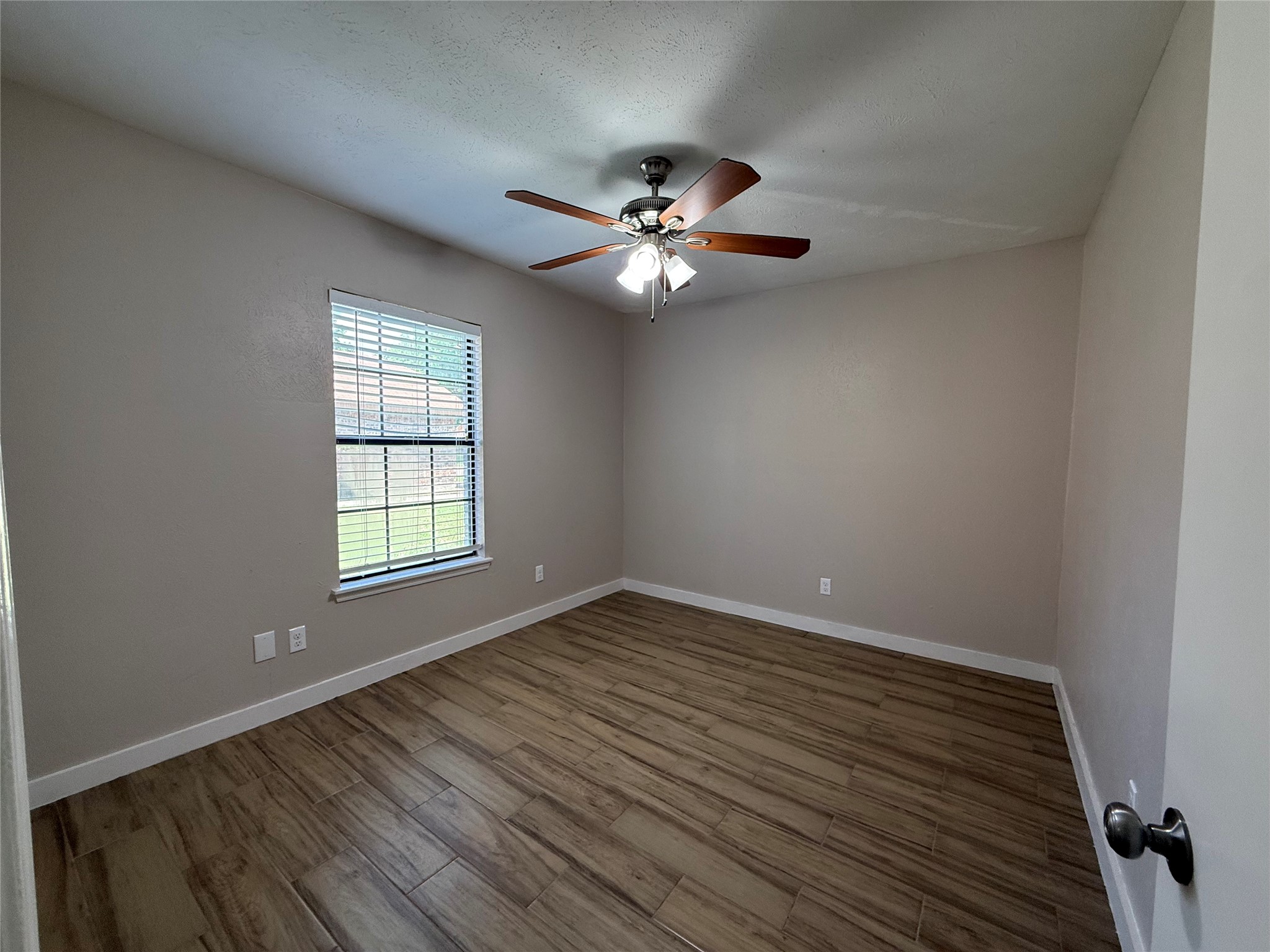 817 Camino Court Grand Prairie TX 75052