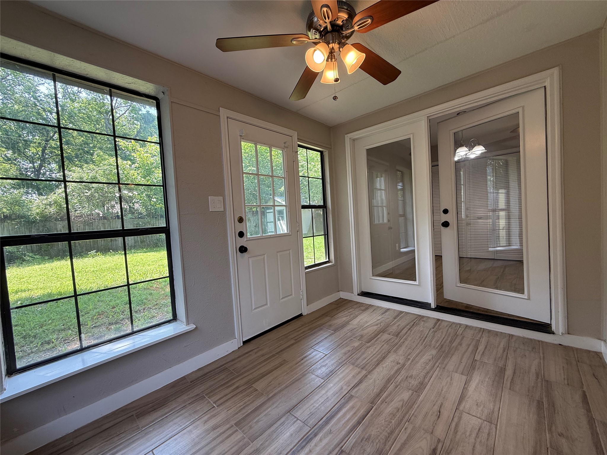817 Camino Court Grand Prairie TX 75052