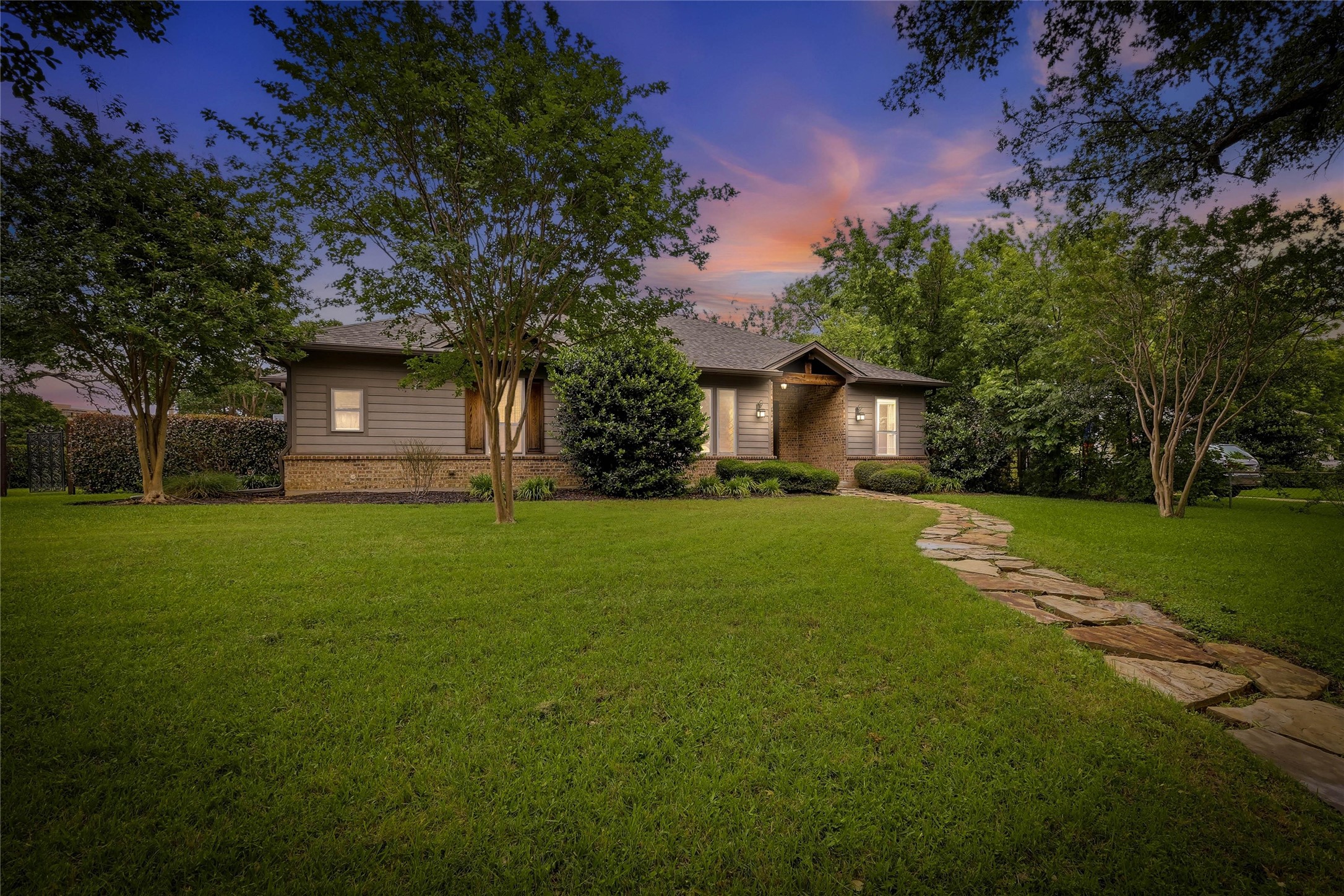 6247 Malvey Avenue Fort Worth TX 76116