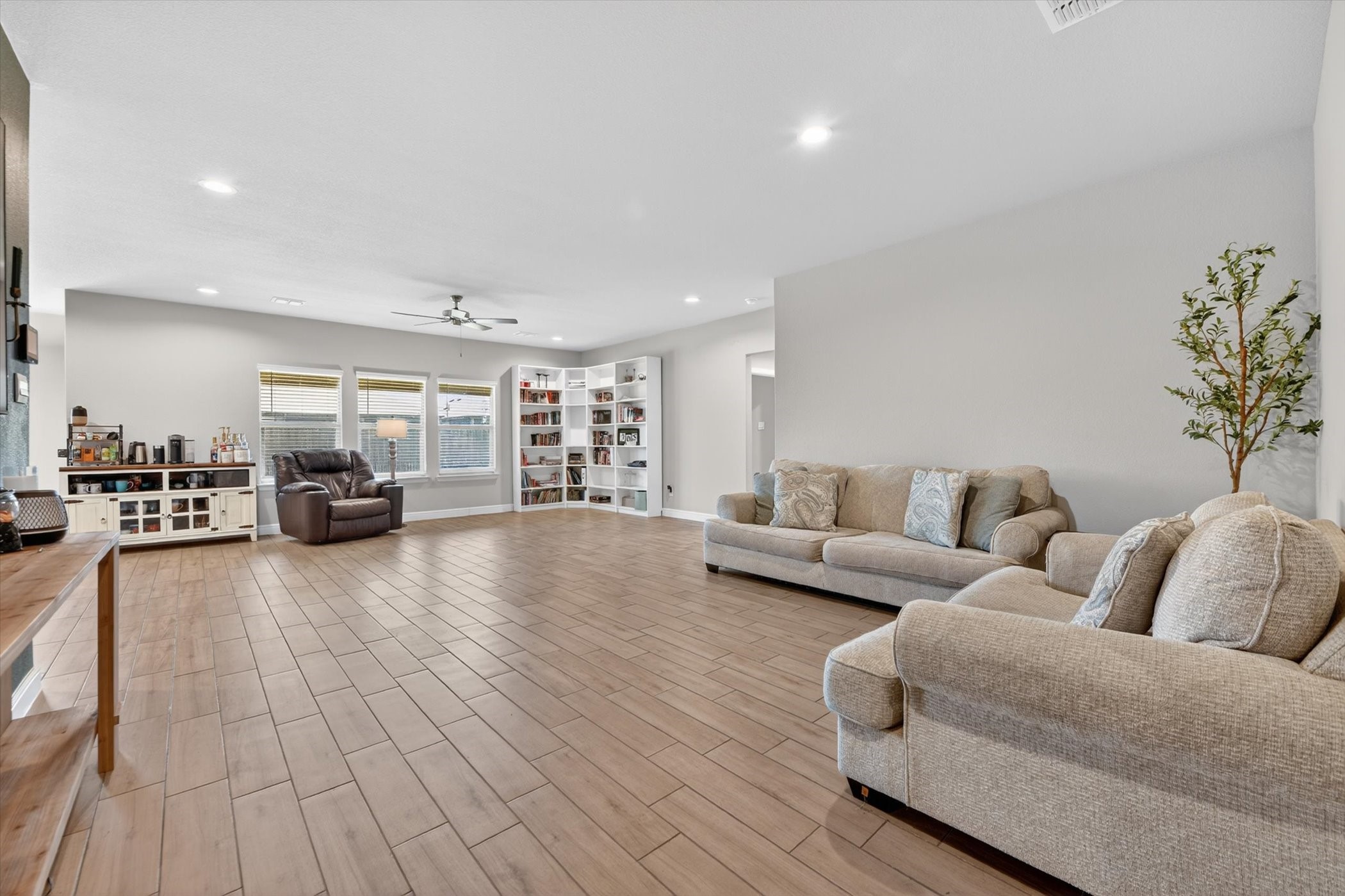 305 Sadie Lane Burleson TX 76028