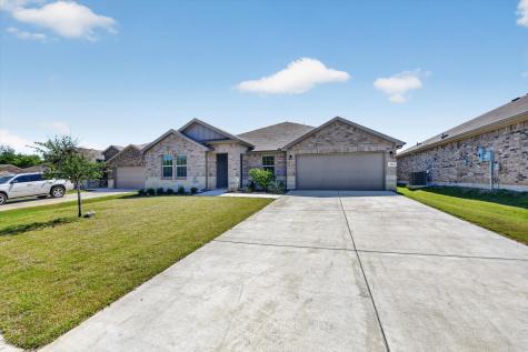 305 Sadie Lane Burleson TX 76028