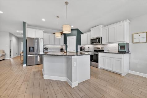 305 Sadie Lane Burleson TX 76028