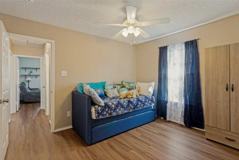 308 Candlestick Trail Saginaw TX 76179