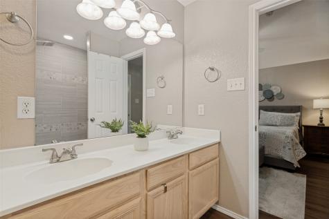 308 Candlestick Trail Saginaw TX 76179