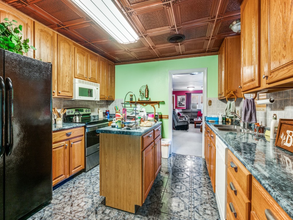 1122 Bonnie Brae Avenue Fort Worth TX 76111