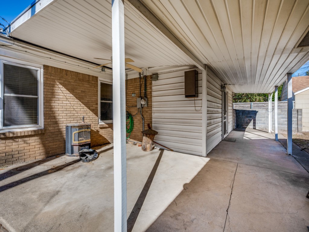 1122 Bonnie Brae Avenue Fort Worth TX 76111