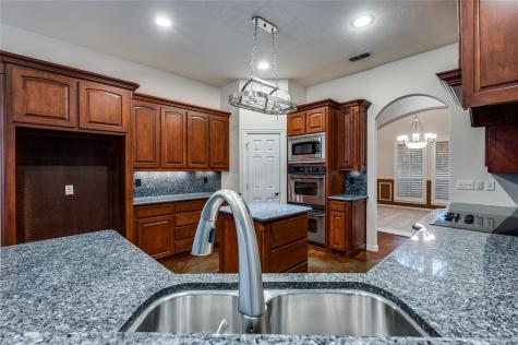 4401 Oak Shores Circle Cross Roads TX 76227