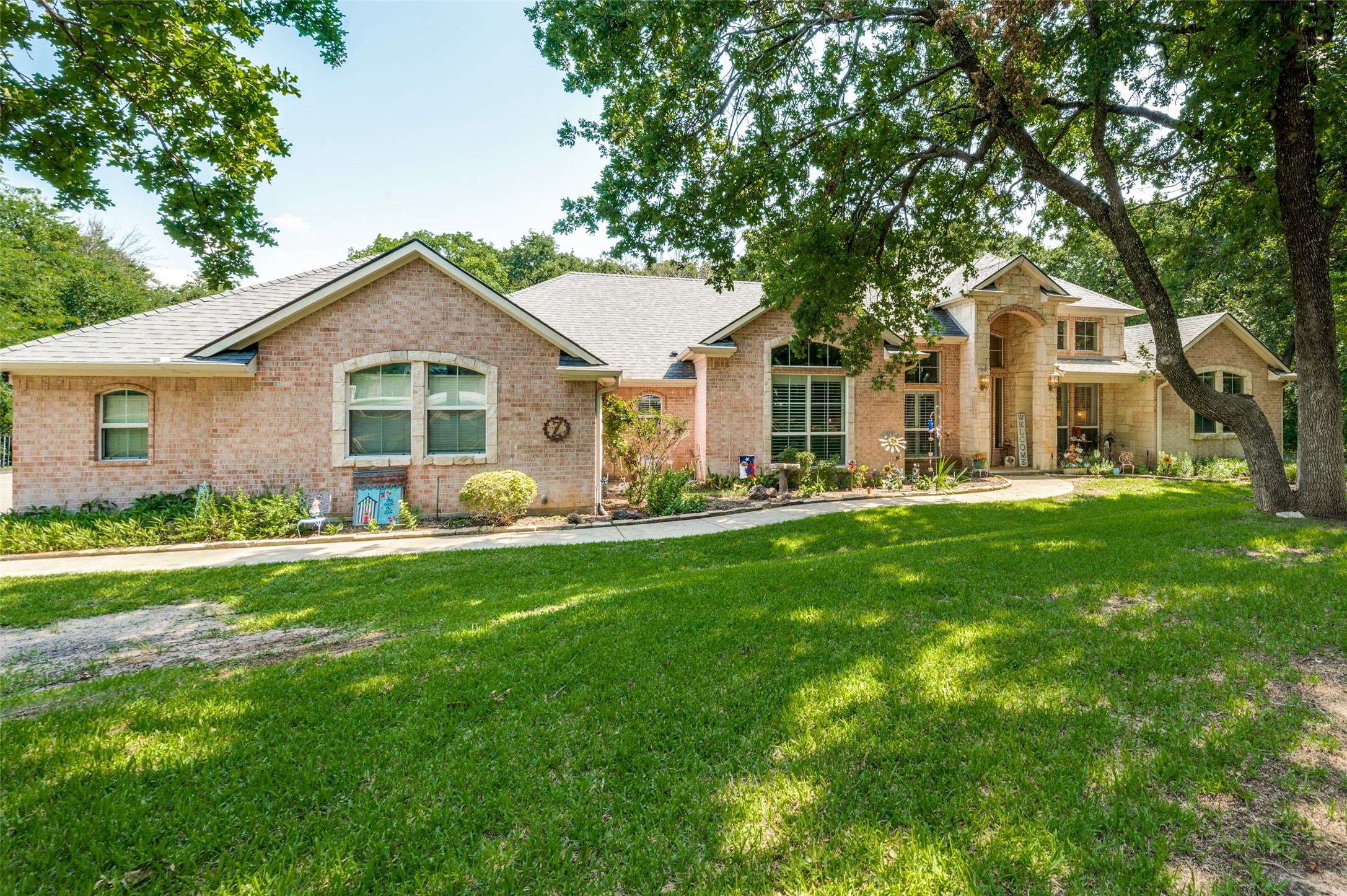 4401 Oak Shores Circle Cross Roads TX 76227