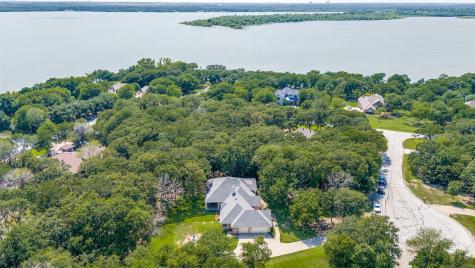 4401 Oak Shores Circle Cross Roads TX 76227