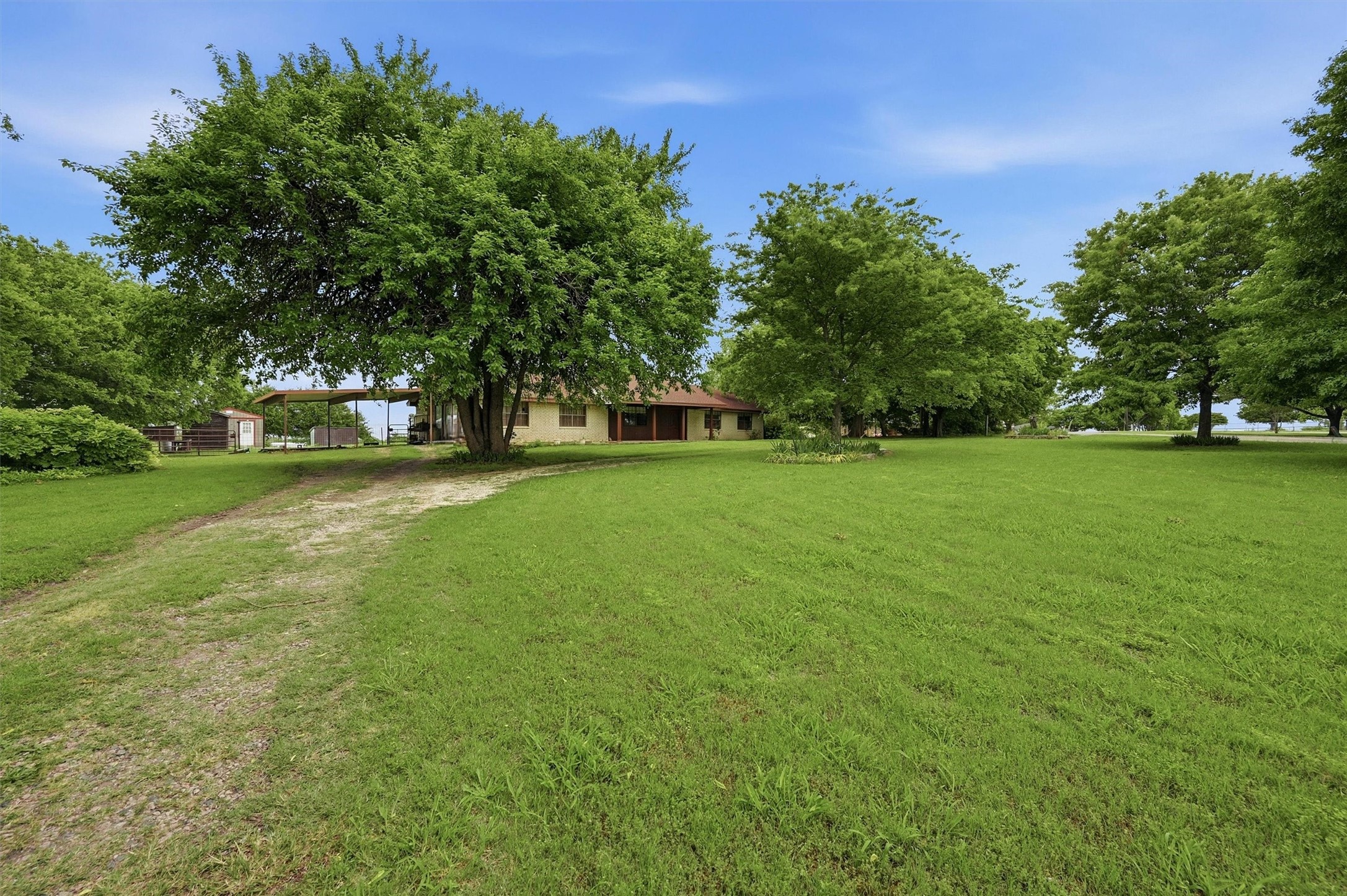 2506 Ford Road Howe TX 75459