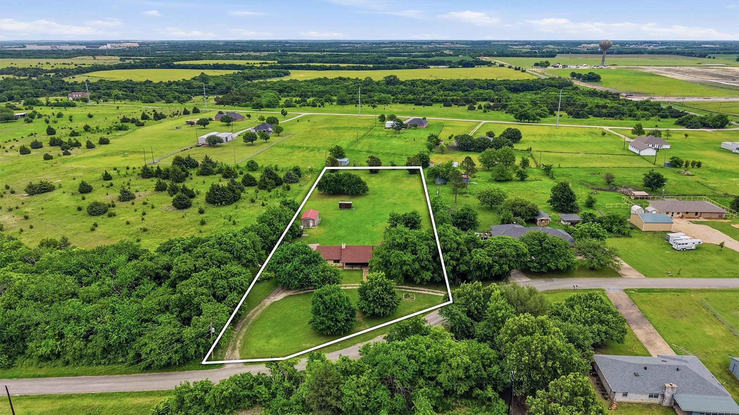 2506 Ford Road Howe TX 75459