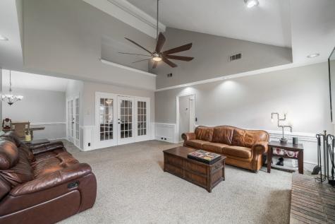 3103 Emerald Street Bedford TX 76021