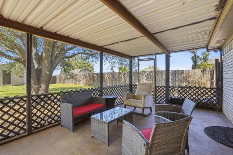 4041 Country Meadows Circle Granbury TX 76049