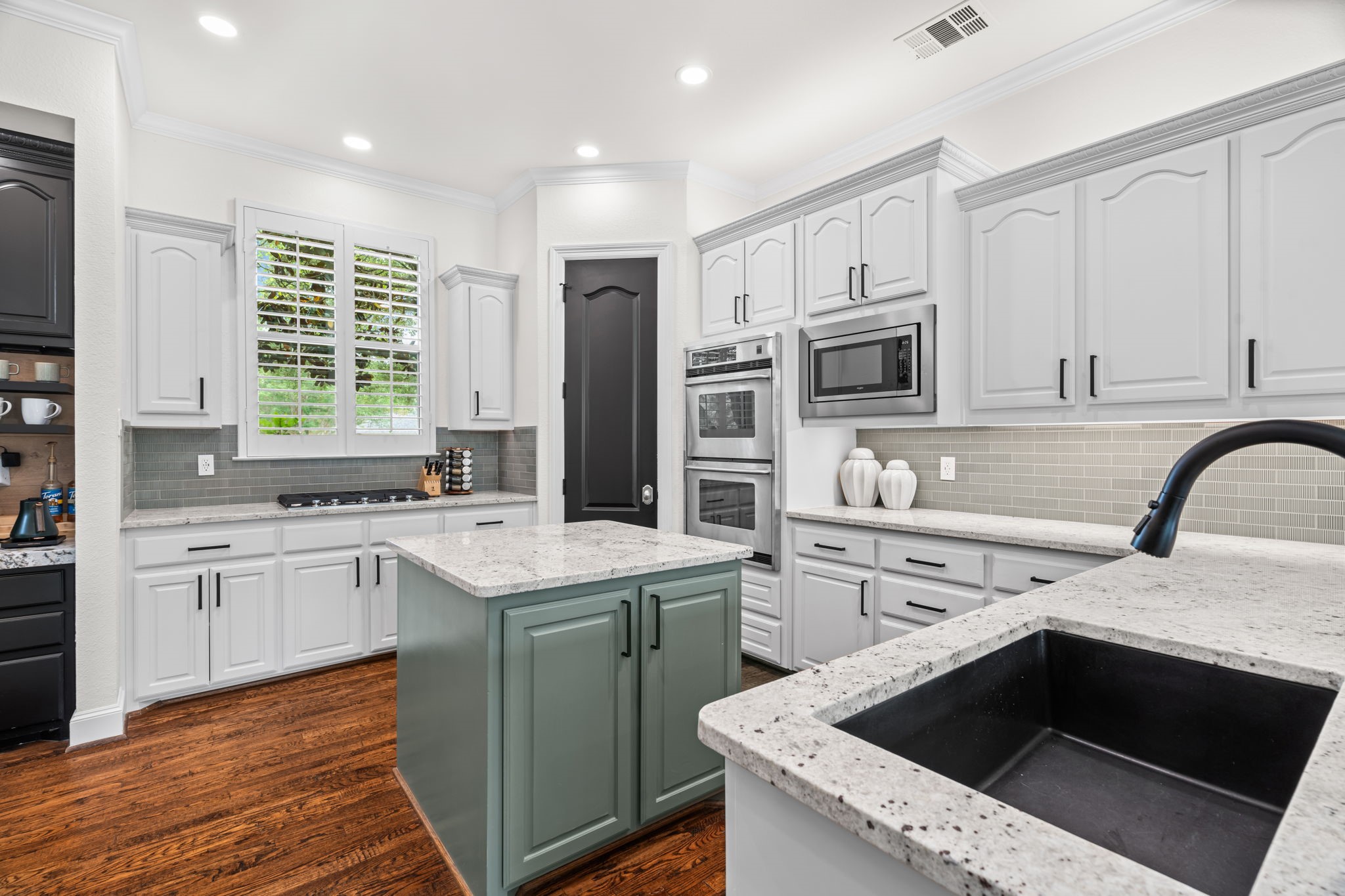 533 Loma Vista Heath TX 75032