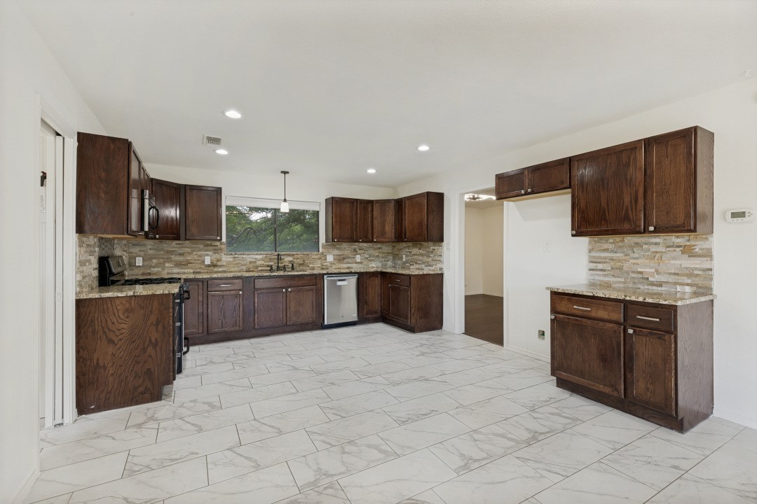 7412 Lochwood Court Fort Worth TX 76179
