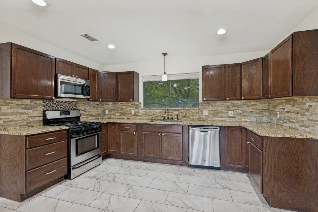 7412 Lochwood Court Fort Worth TX 76179