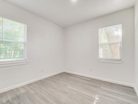 525 Moonlight Drive Garland TX 75040