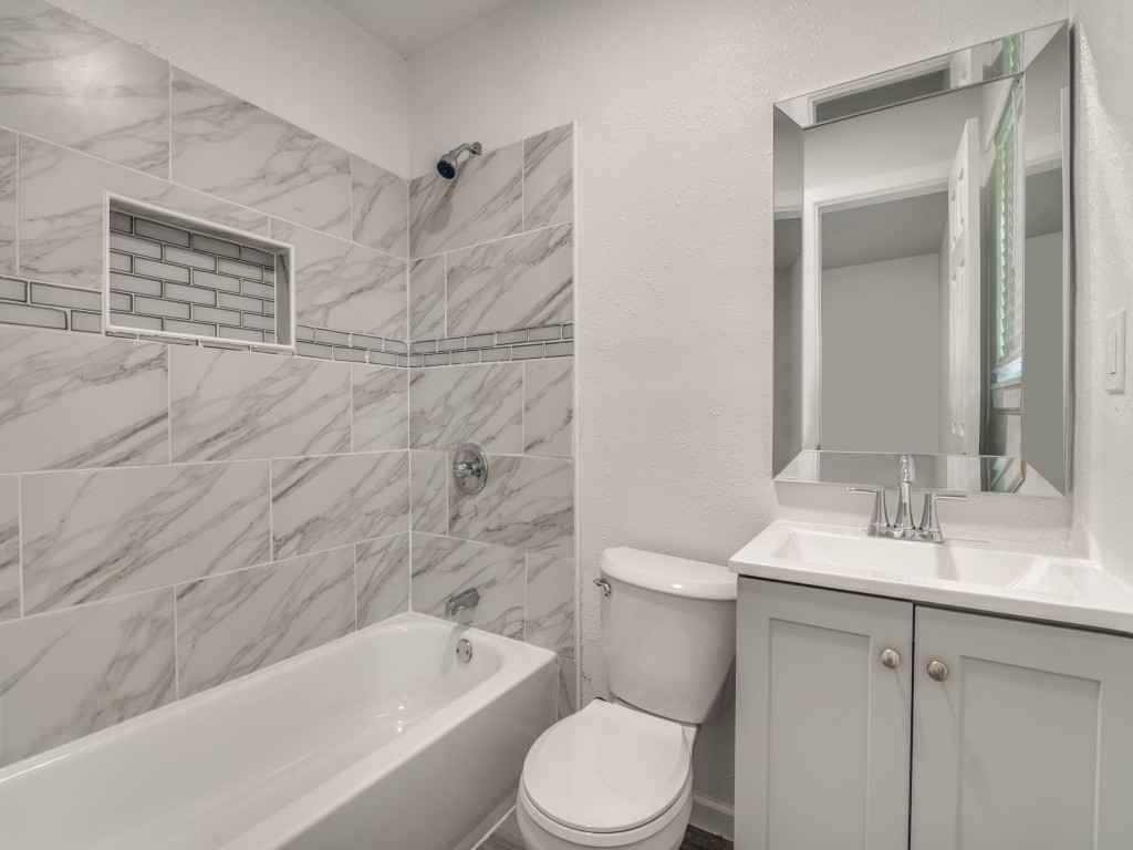 525 Moonlight Drive Garland TX 75040