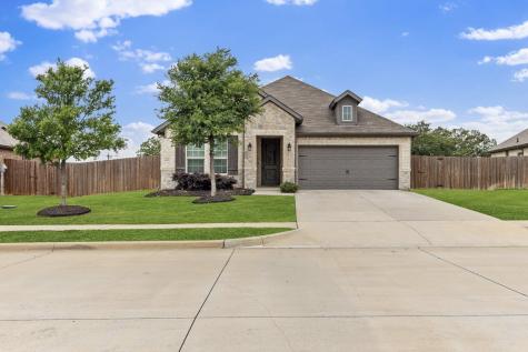 1620 Glade Meadows Drive Burleson TX 76058