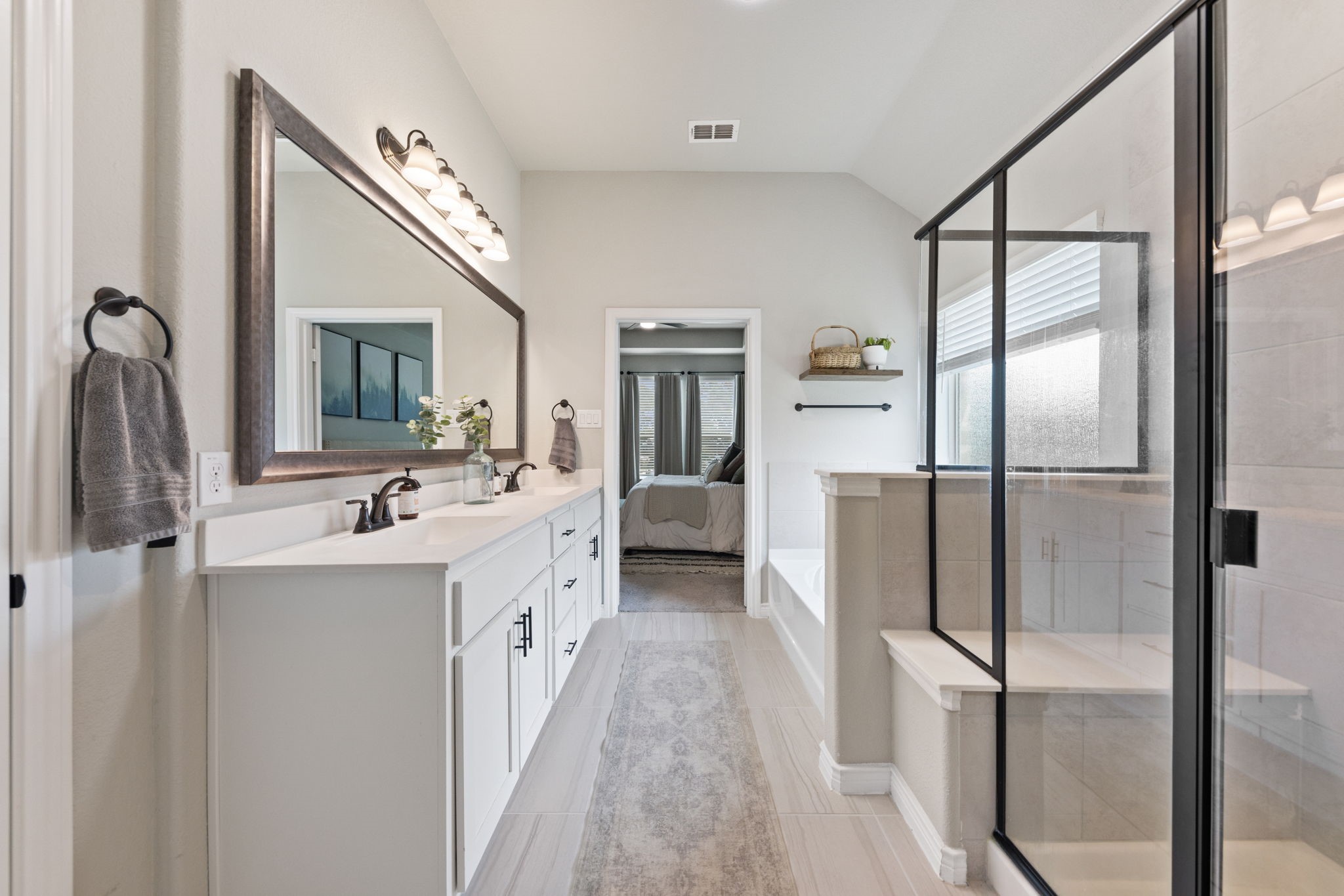 1620 Glade Meadows Drive Burleson TX 76058