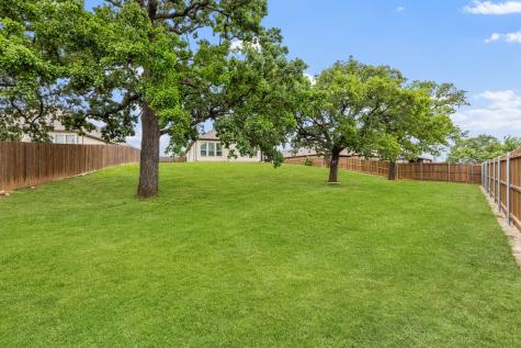 1620 Glade Meadows Drive Burleson TX 76058