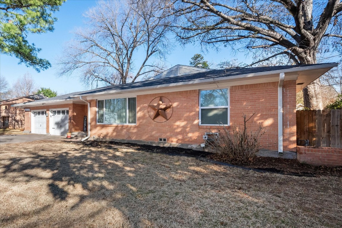 1405 W Tucker Boulevard Arlington TX 76013